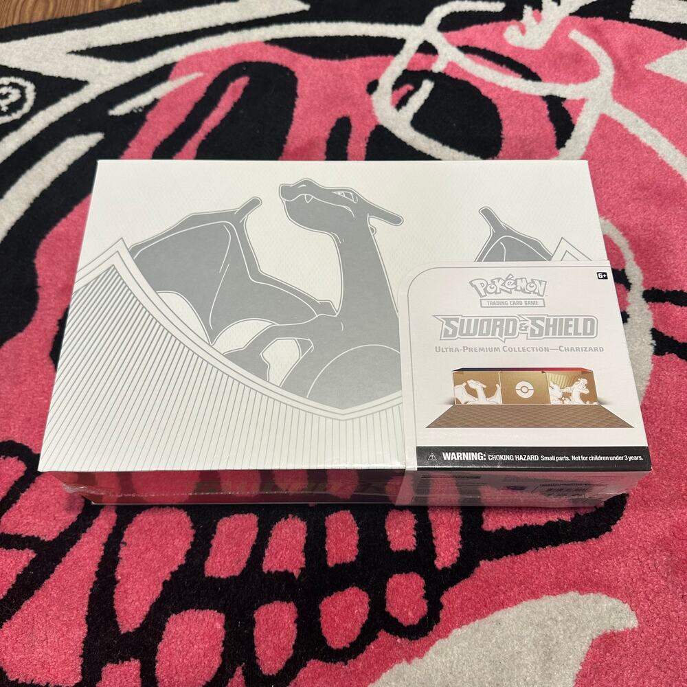 Ultra Premium Collection Box [Charizard] – Pokémon Sword & Shield – As Pictured